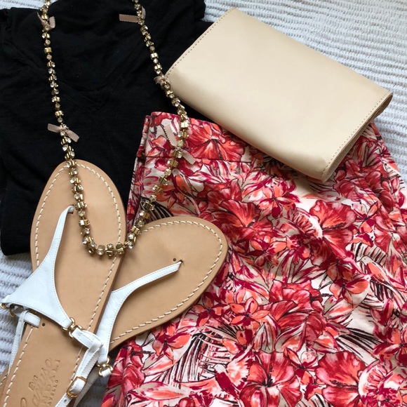 Loft floral shorts - Picture 1 of 5